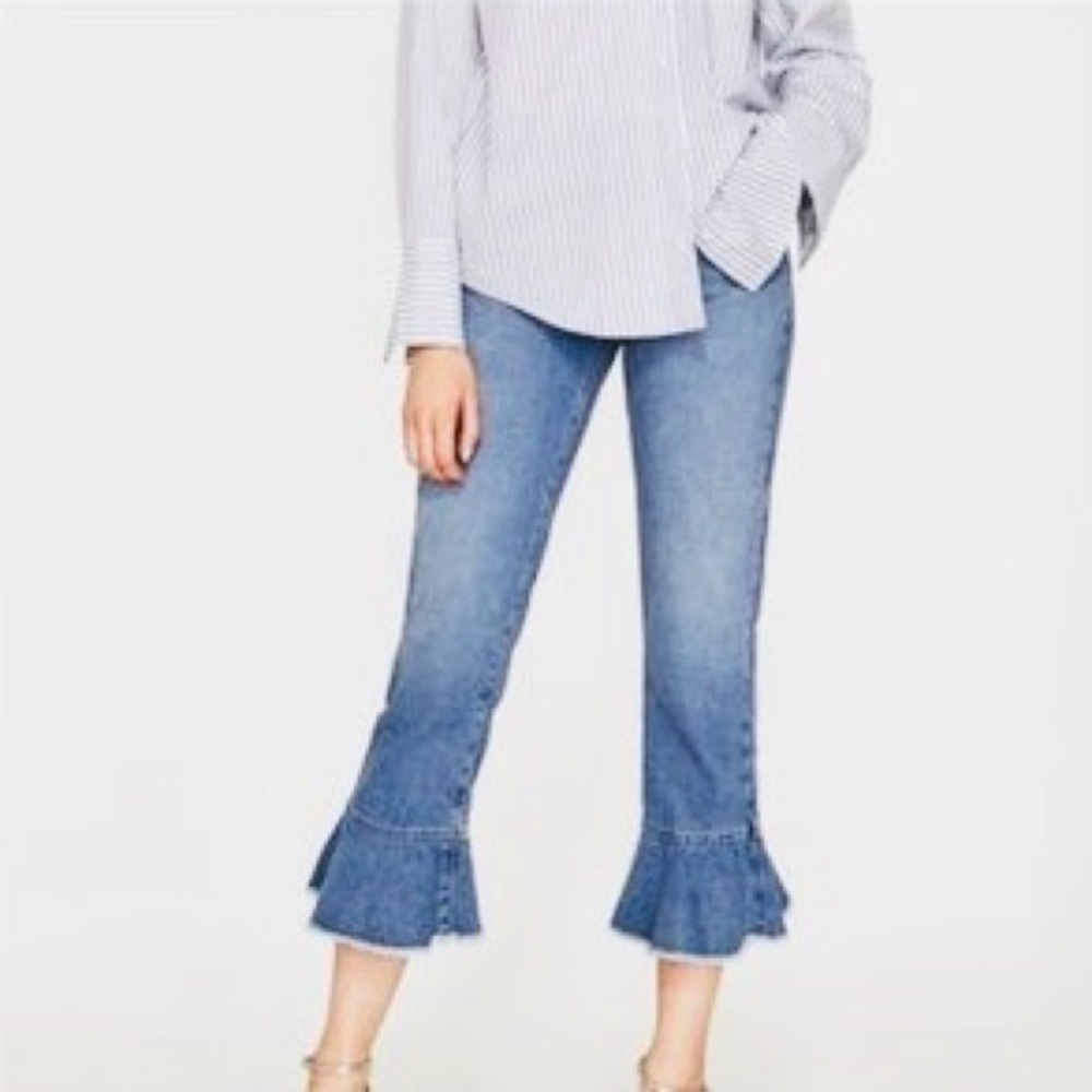 Cropped Jean With Flare